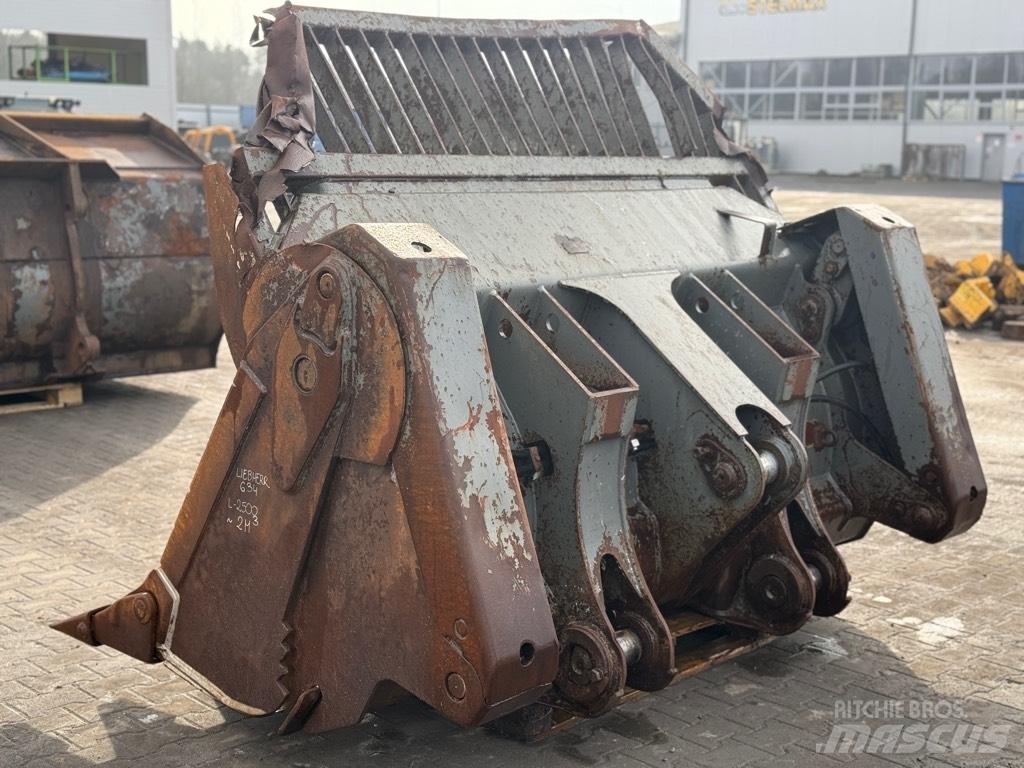 Liebherr LR 634 挖斗