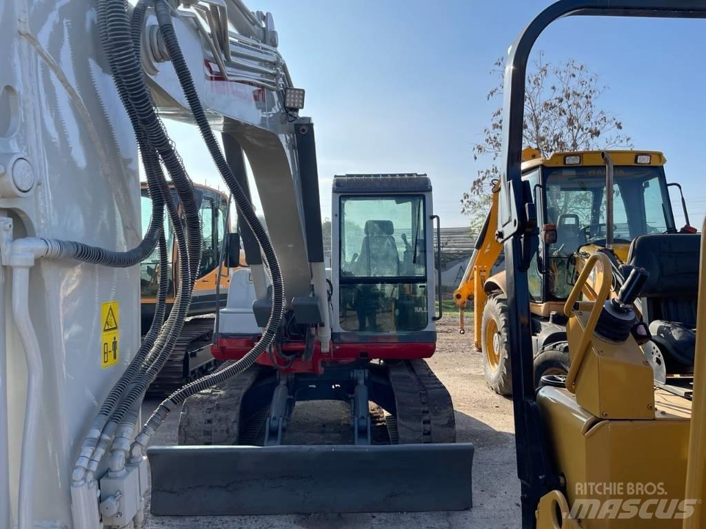 Takeuchi TB 175 中型挖掘机