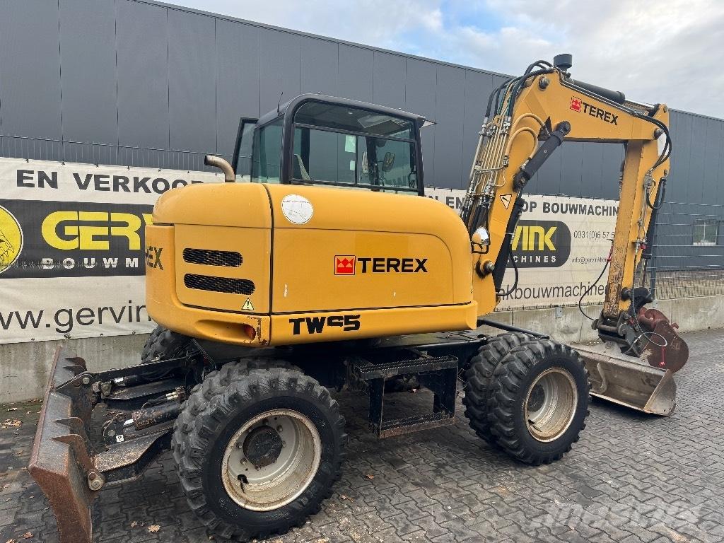 Terex TW 85 轮式挖掘机