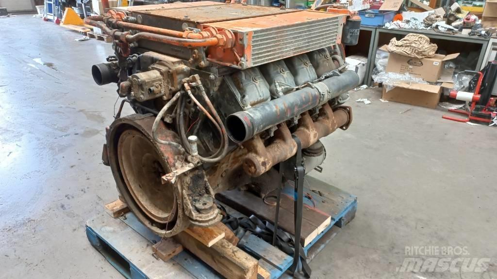 Deutz F8L413F 发动机