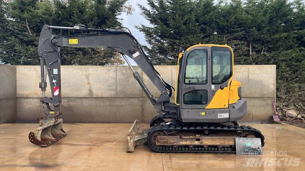 Volvo ECR 88 D 中型挖掘机