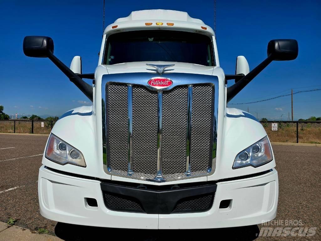 Peterbilt 579 牵引车