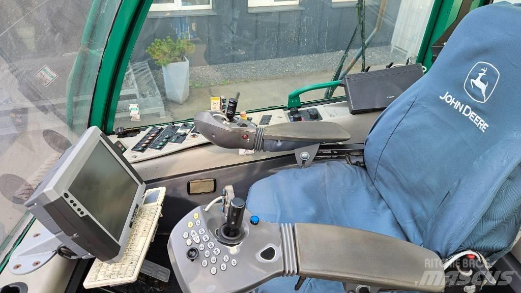 John Deere 1070 D 收割机