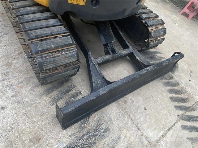 Komatsu pc40mr 履带挖掘机