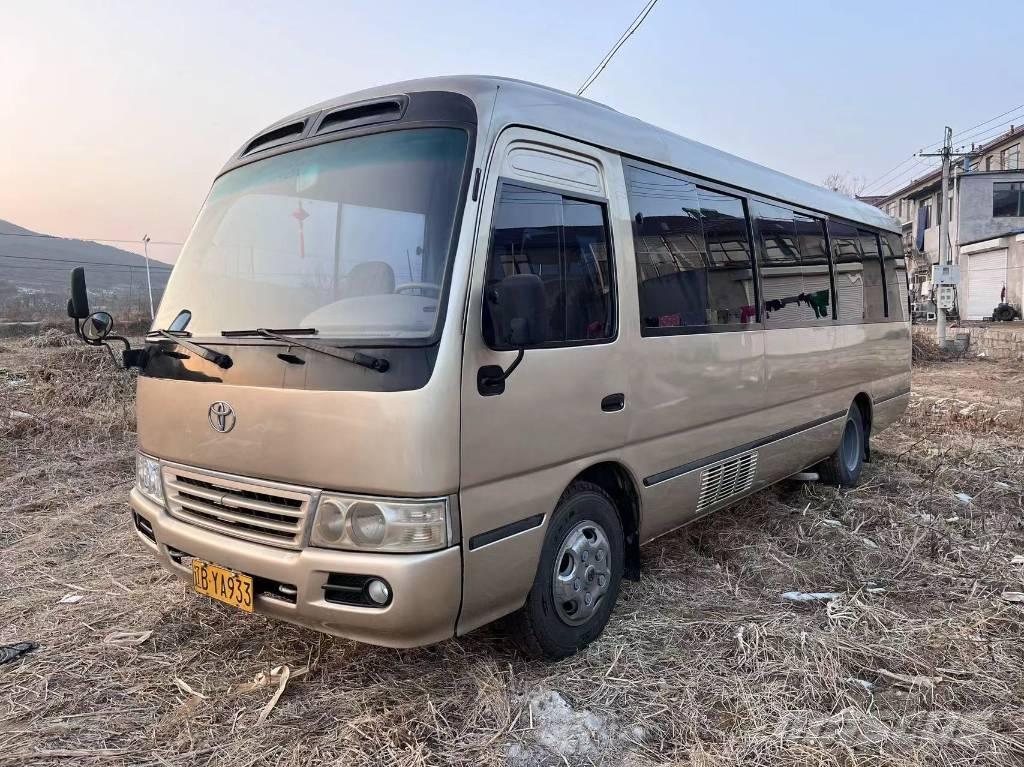Toyota Coaster Bus 迷你巴士
