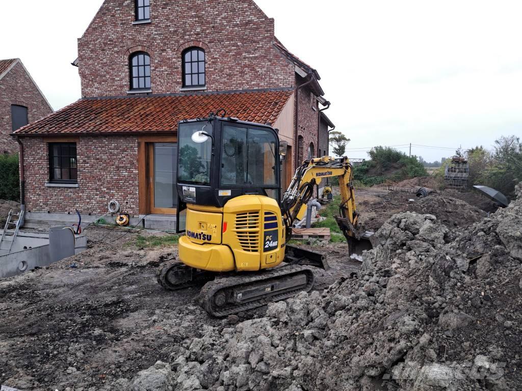 Komatsu pc24 mr 小型挖掘机