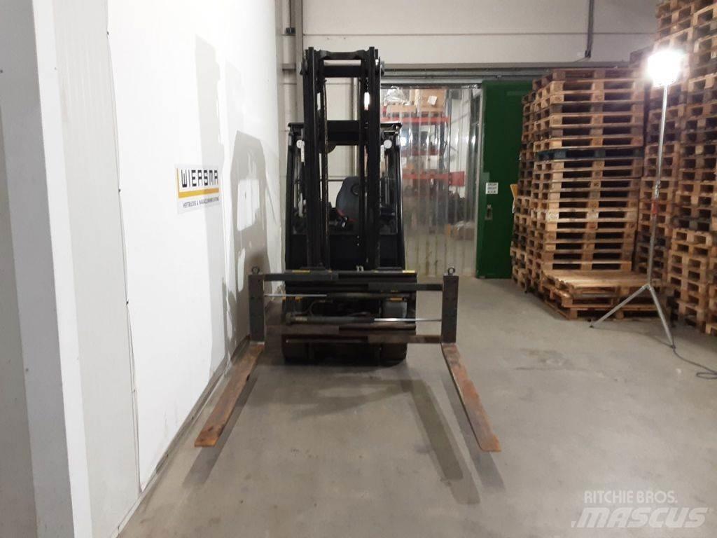 Yale ERP30VL V2745 电动叉车
