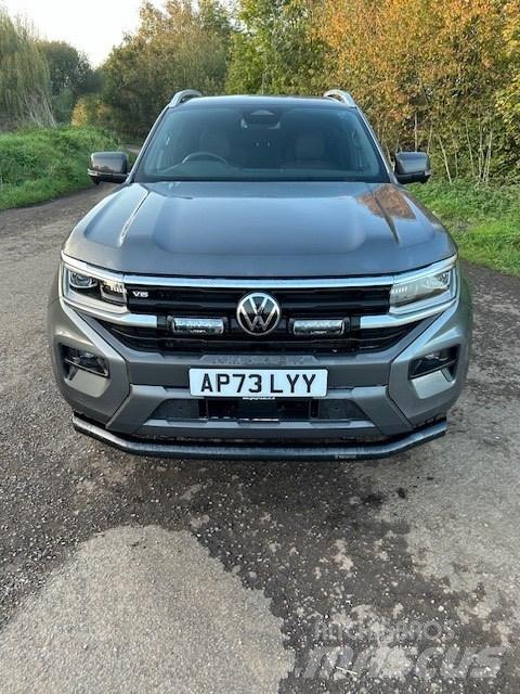 Volkswagen Amarok 皮卡车