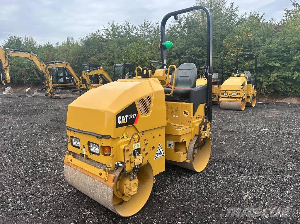 CAT CB 1.7 双轮压路机