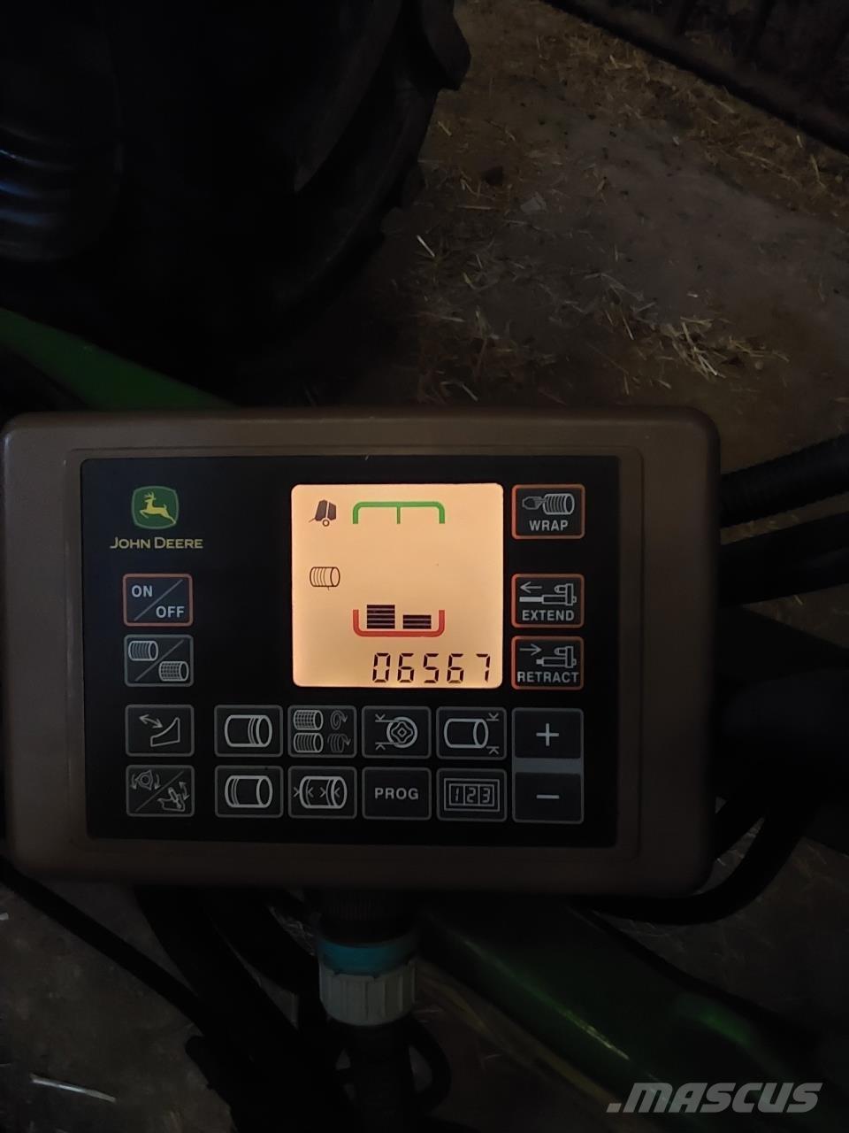 John Deere V 451 M 圆捆打捆机