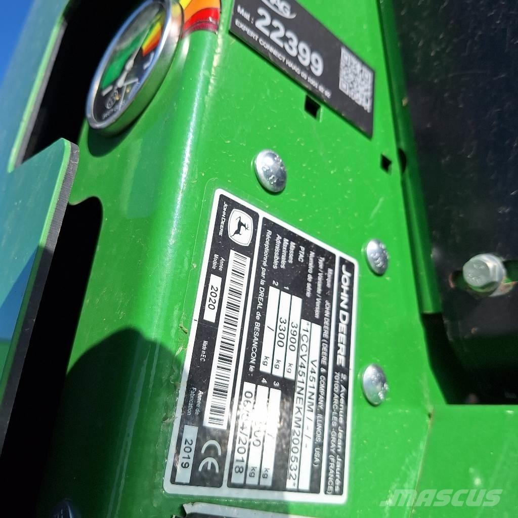 John Deere V 451 M 圆捆打捆机