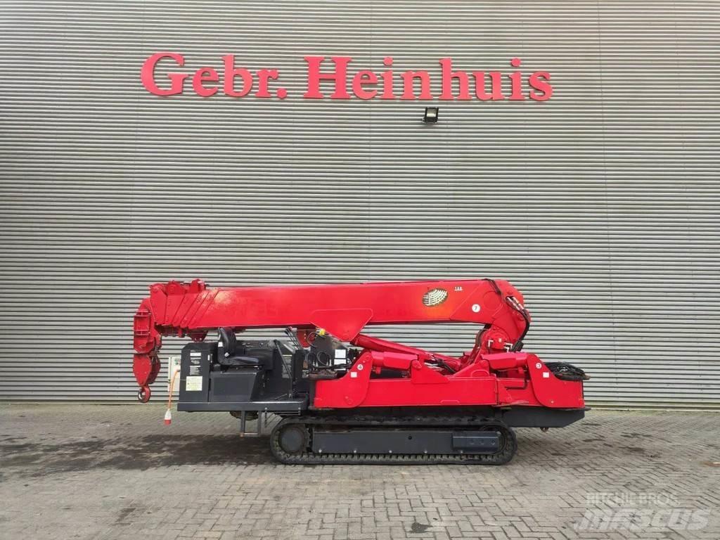 Unic URW 706 CDE 履带起重机
