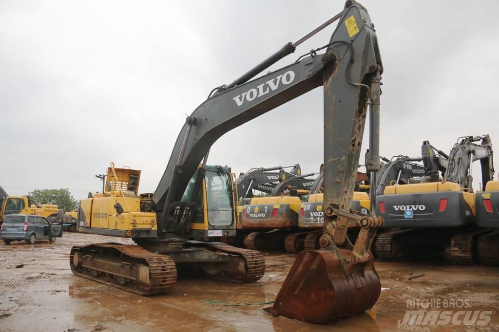 Volvo EC290 履带挖掘机