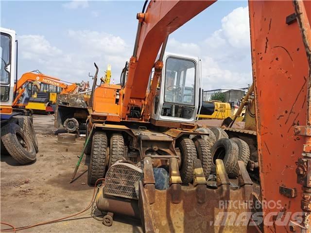 Hitachi EX 160 WD 履带挖掘机