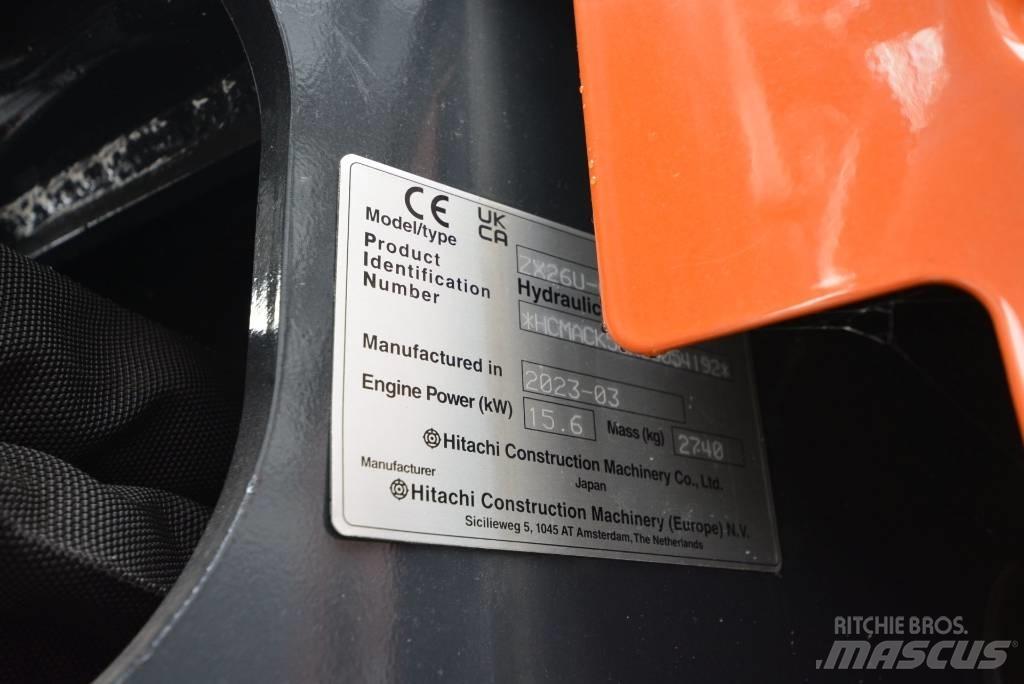 Hitachi ZX 26 U-6 小型挖掘机