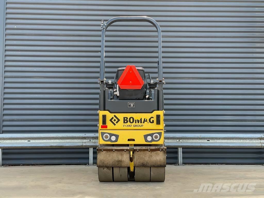 Bomag BW 100 AC-5 复合式压路机