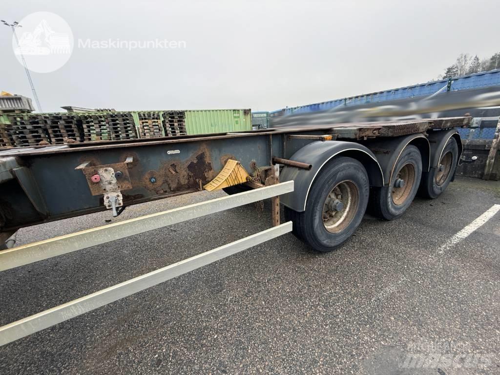 Schweriner CS 40 集装箱半挂车