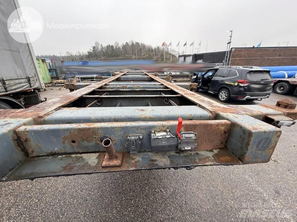 Schweriner CS 40 集装箱半挂车