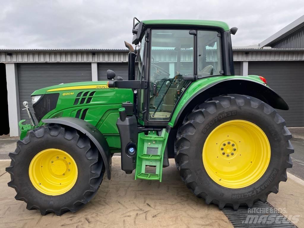 John Deere 6120 M 拖拉机/农用车