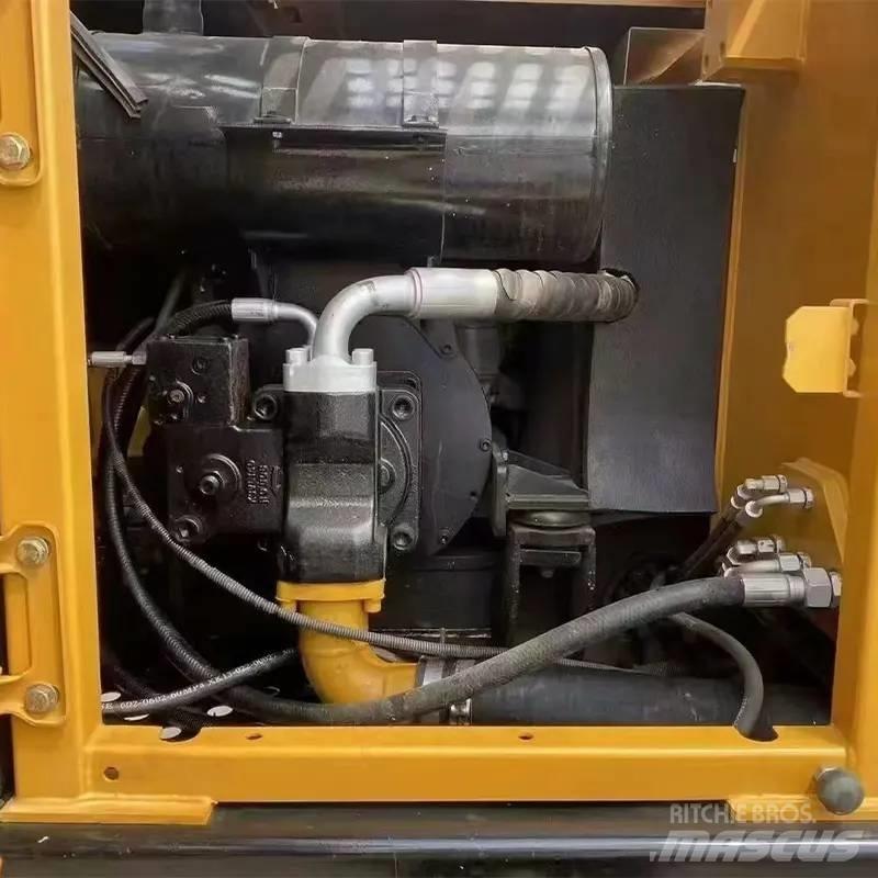 Sany SY95C 履带挖掘机