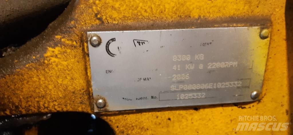 JCB 8080 小型挖掘机