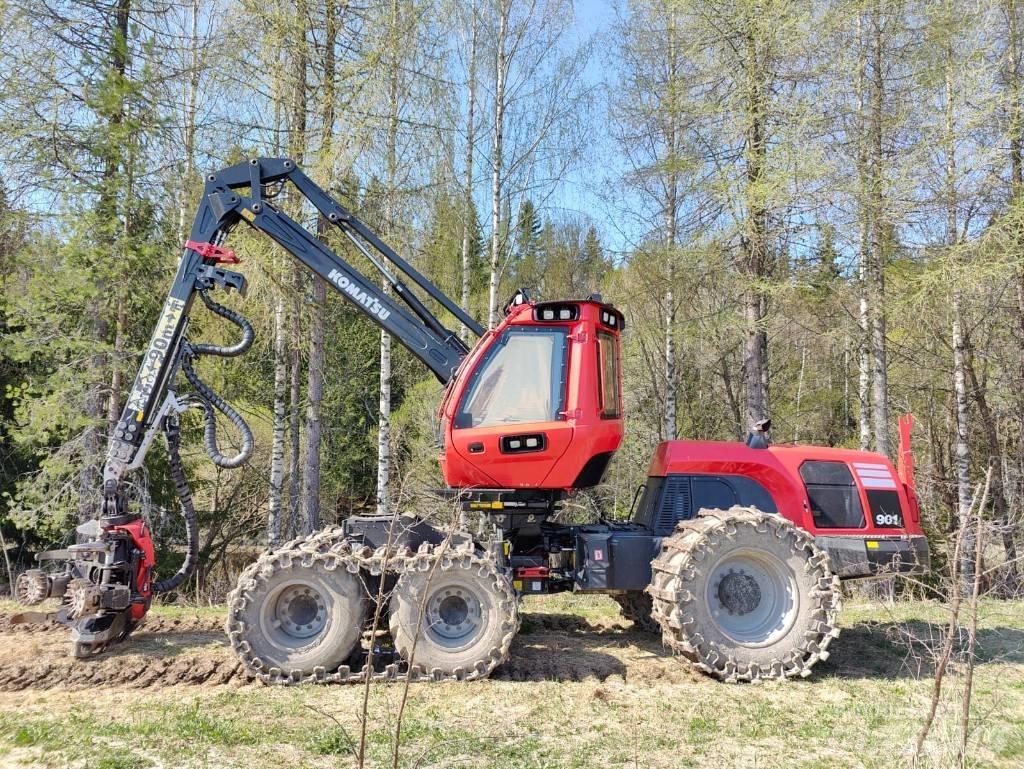Komatsu 901 收割机