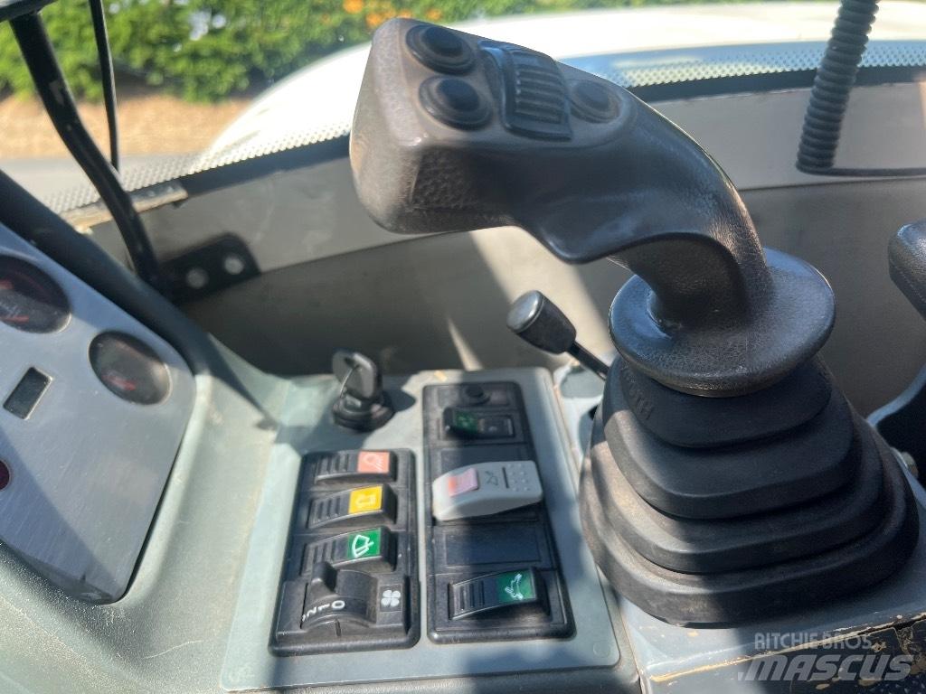 Terex TC 75 中型挖掘机
