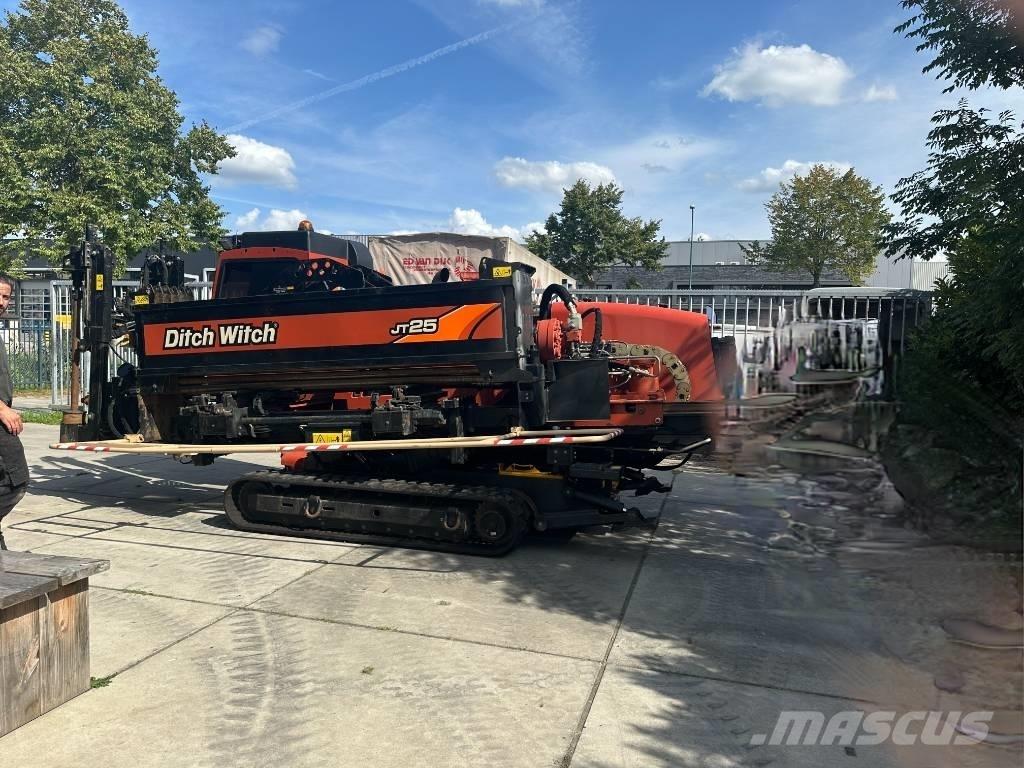 Ditch Witch JT 25 水平定向钻井设备