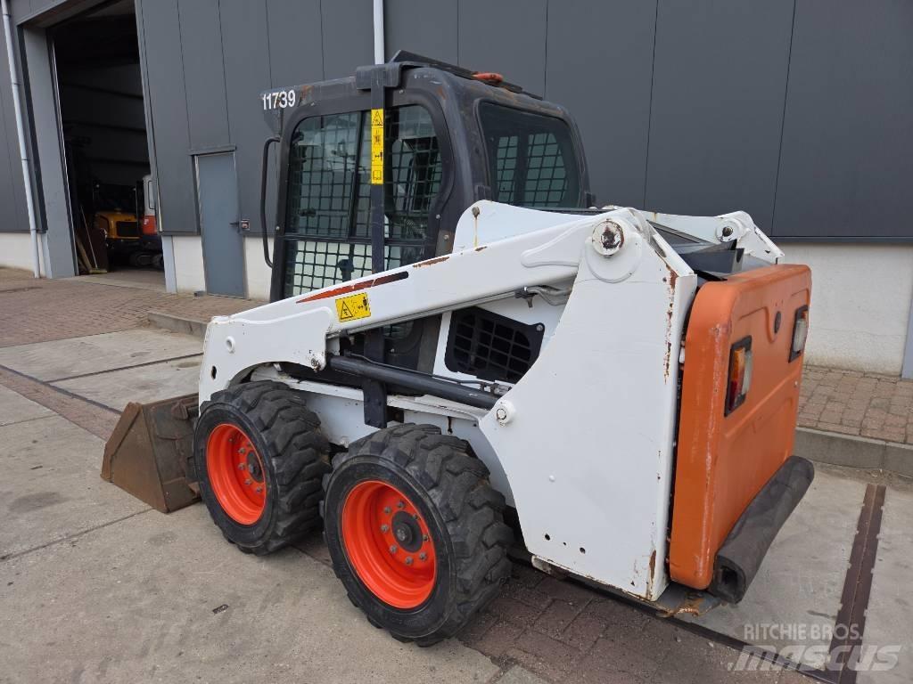 Bobcat S 450 滑移装载机