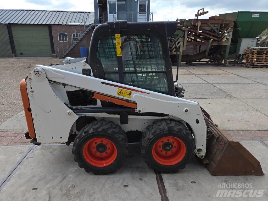 Bobcat S 450 滑移装载机