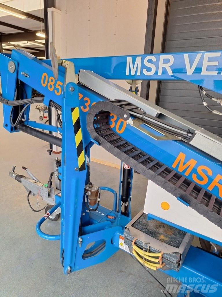 Niftylift 120 T 拖拉移动式高空作业平台