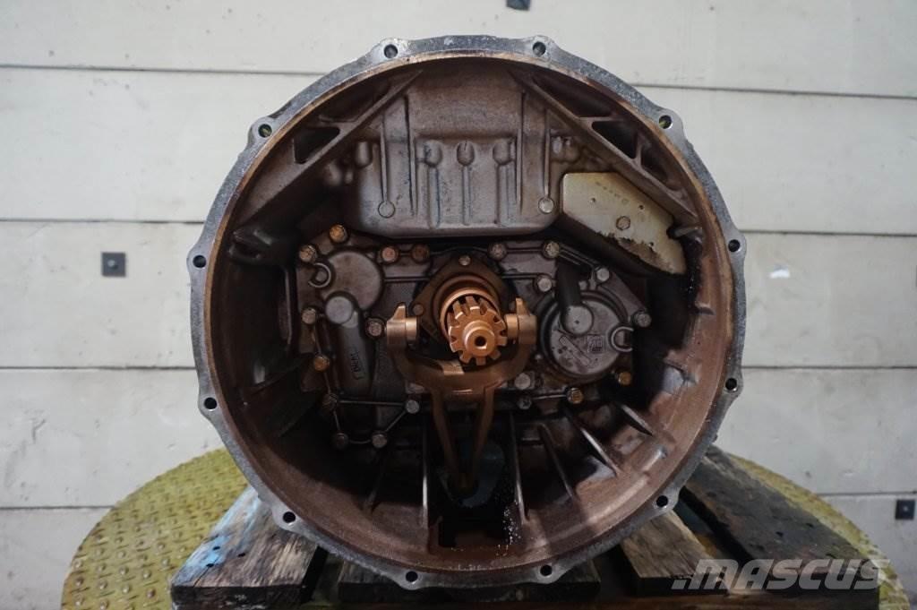 ZF 12AS2331DD+INT3 变速器
