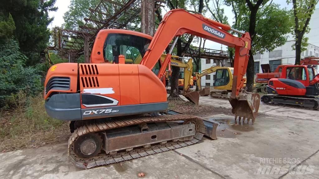Doosan DX 75-9 C 履带挖掘机
