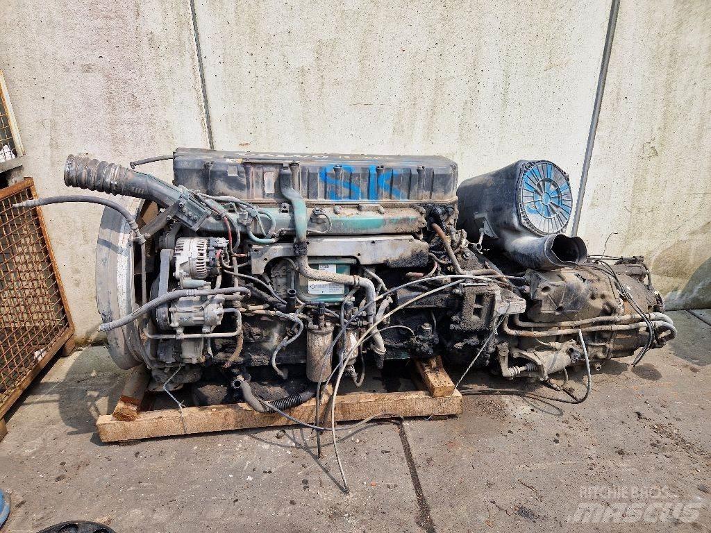 Volvo D12D380 发动机