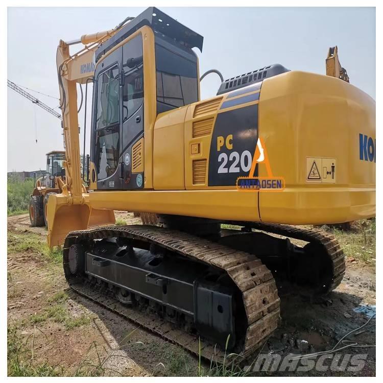 Komatsu PC 220-8 履带挖掘机