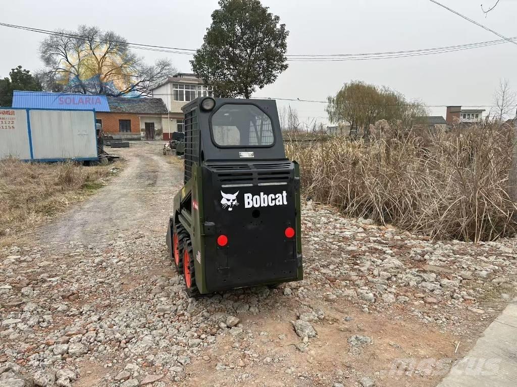 Bobcat S 70 滑移装载机