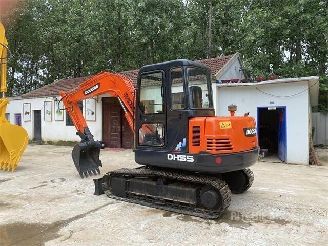 Doosan DH55 小型挖掘机