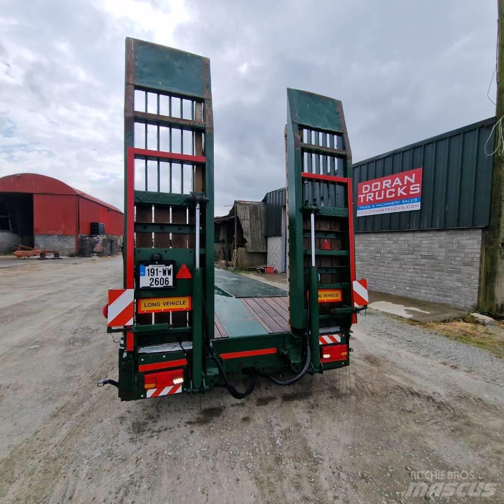 Nooteboom OSD-48-03 低平板半挂车