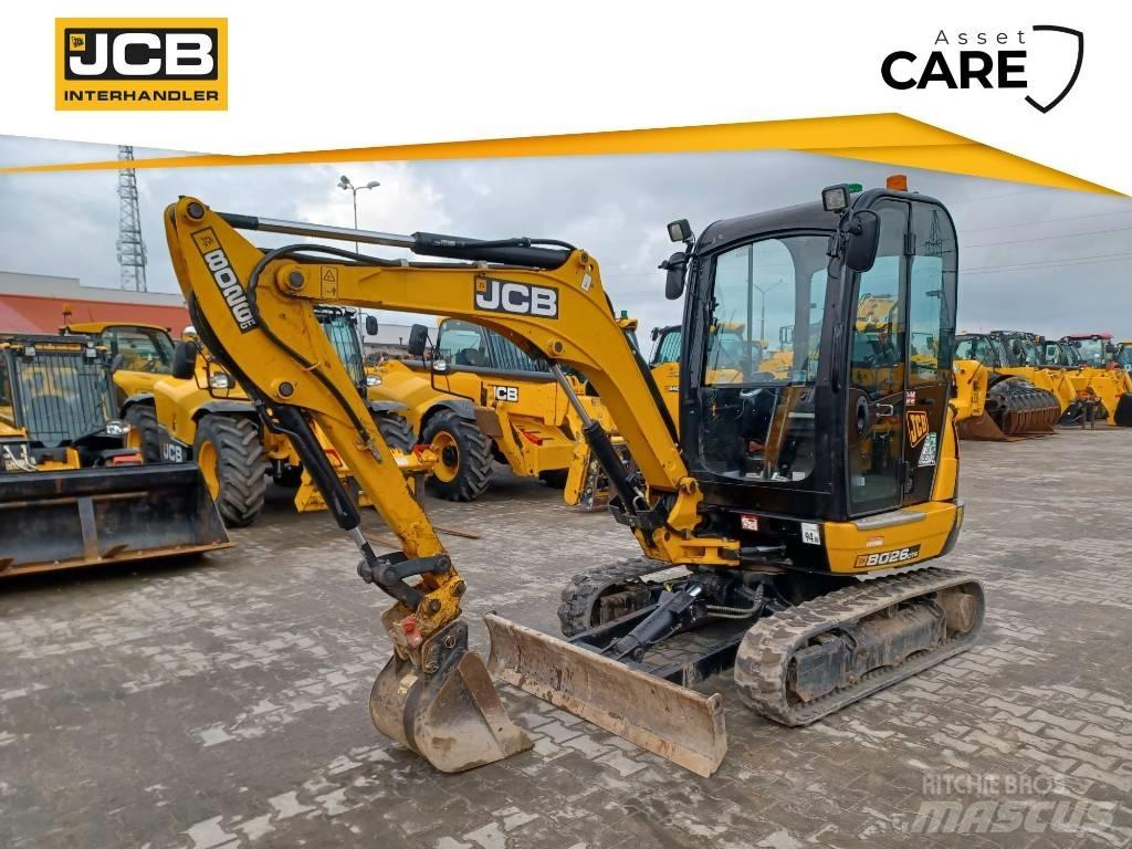JCB 8026 CTS 小型挖掘机