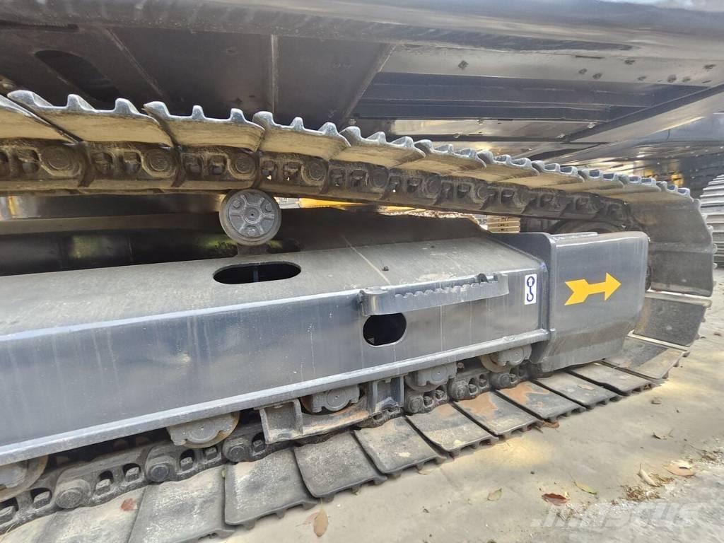 Volvo EC 250 D L 履带挖掘机