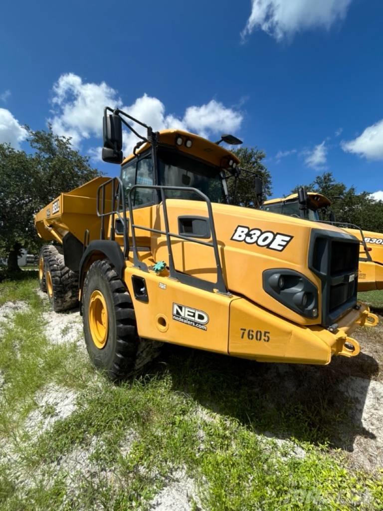 Bell B30E 铰接式自卸车