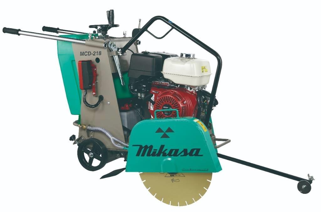 Mikasa MCD-218CEH 沥青碎石同步封层车