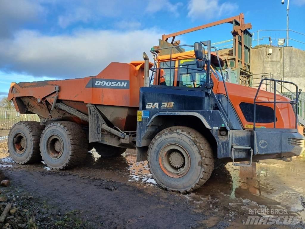 Doosan DA 30 铰接式自卸车
