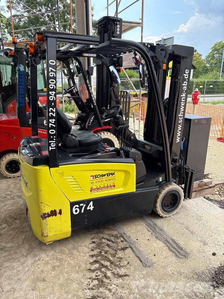 Doosan B 20 TXE 电动叉车