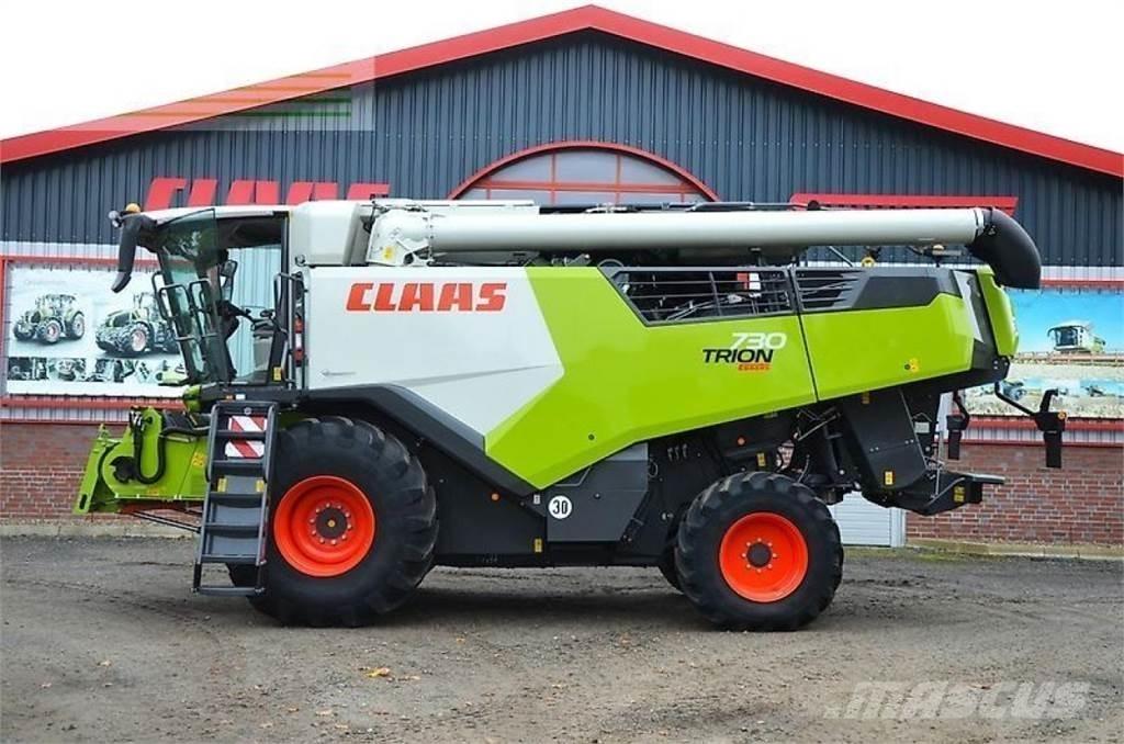 CLAAS trion 730 联合收割机