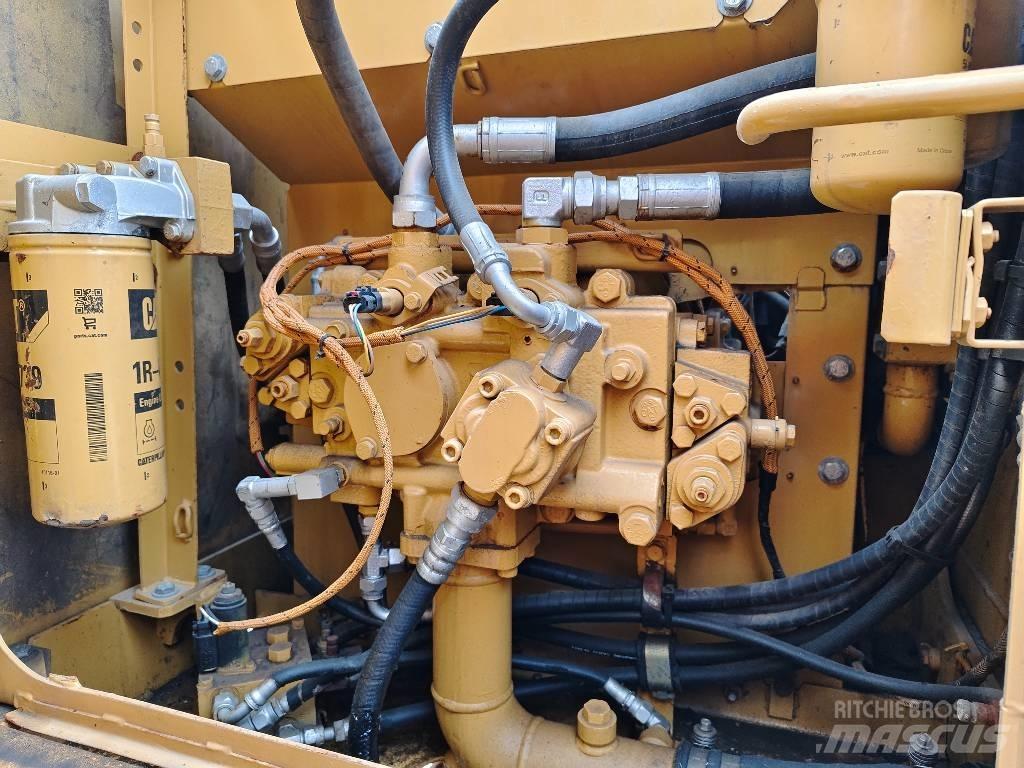 CAT 315 D2 履带挖掘机