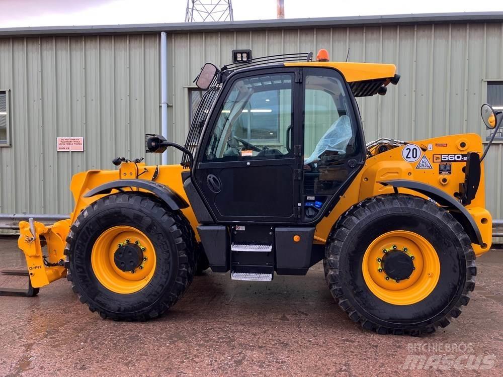 JCB 560-80 伸缩臂叉装车|叉装车