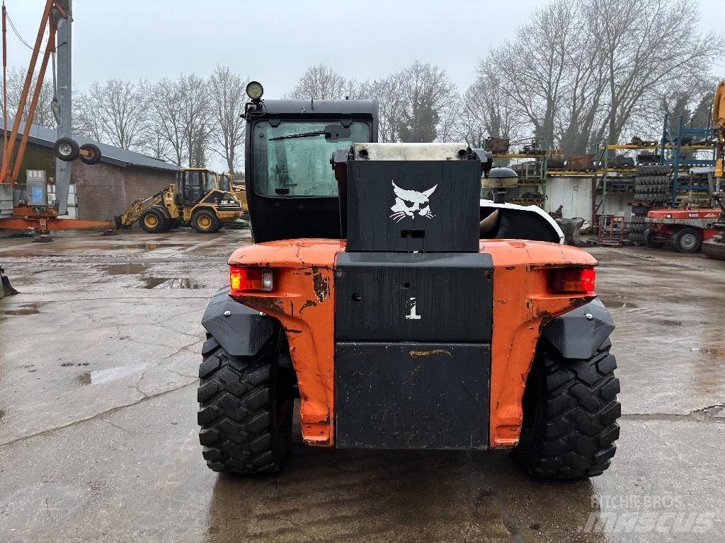 Bobcat T 35.105 L 伸缩臂叉装车|叉装车