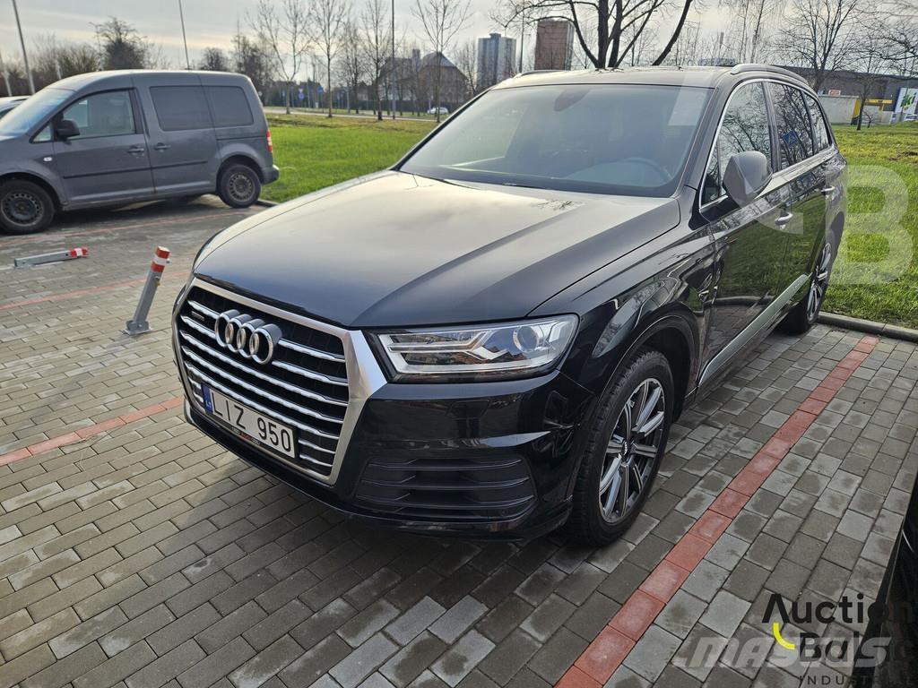 Audi Q7 汽车