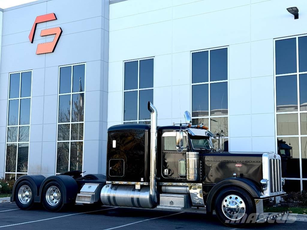 Peterbilt 389 牵引车